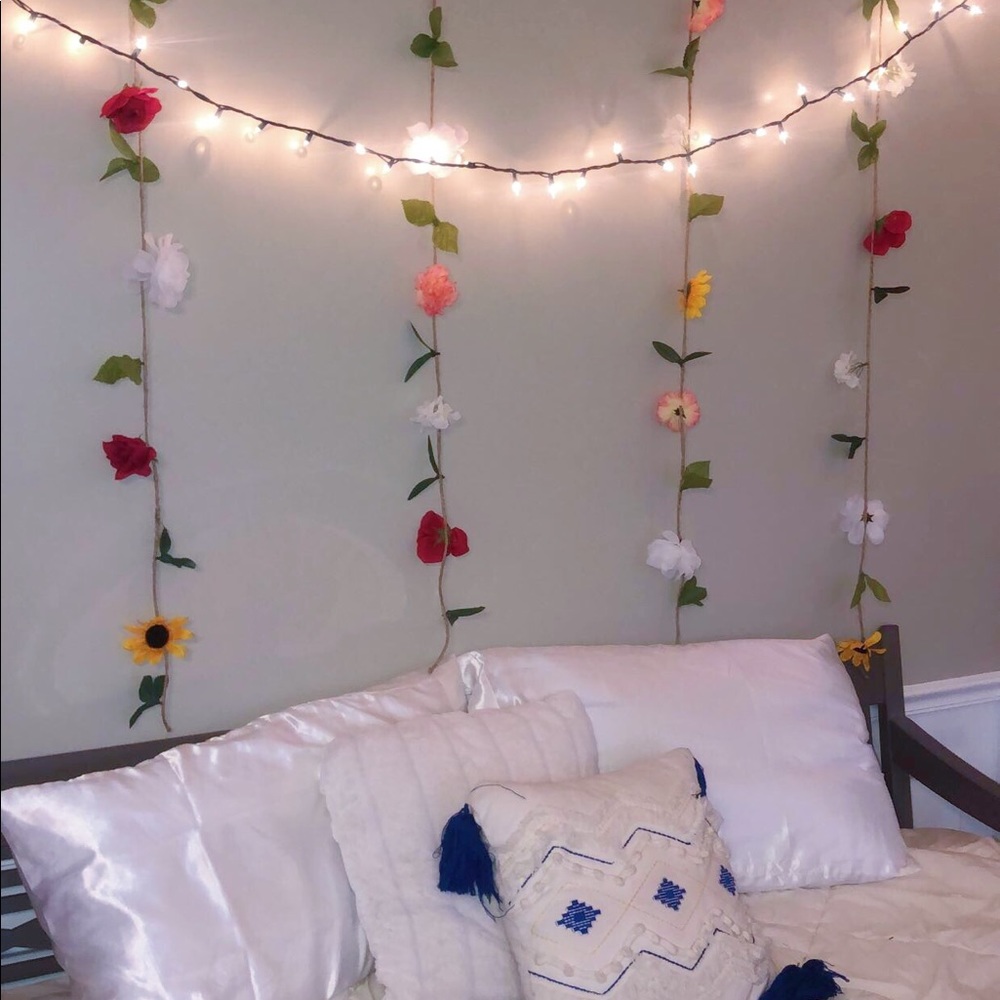🌹Flower wall strings🌹